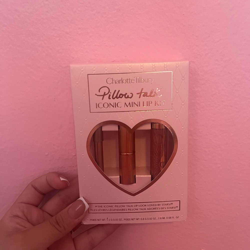 Pillow Talk Lip Kit with Pink Packaging